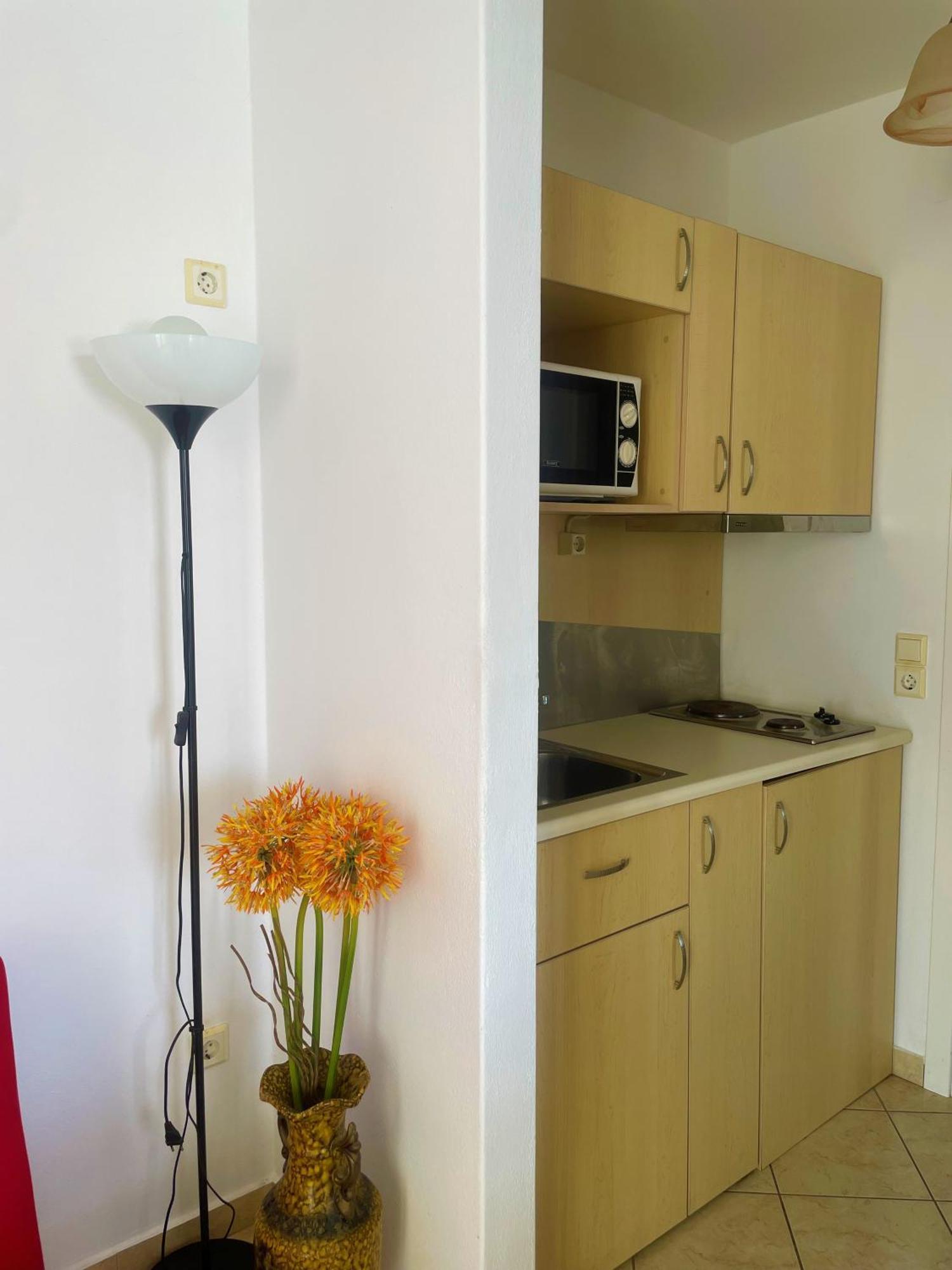 Afroessa Apartments Mesaria  Habitación foto